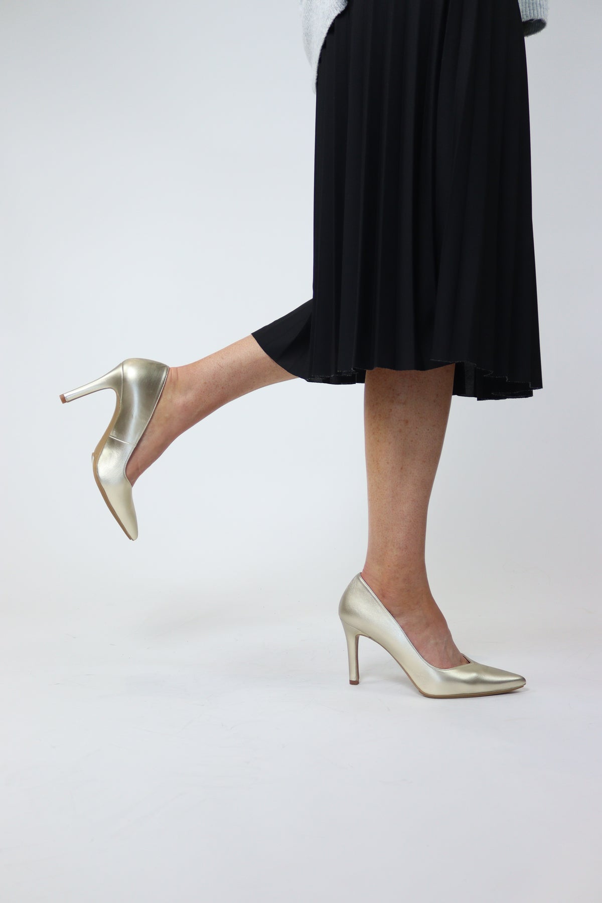Lodi - Rabot Gold Leather Court Shoe