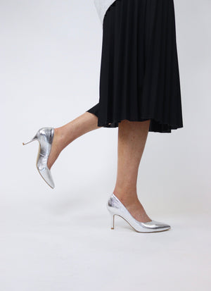 Rachels - S6047 Silver Court Shoe