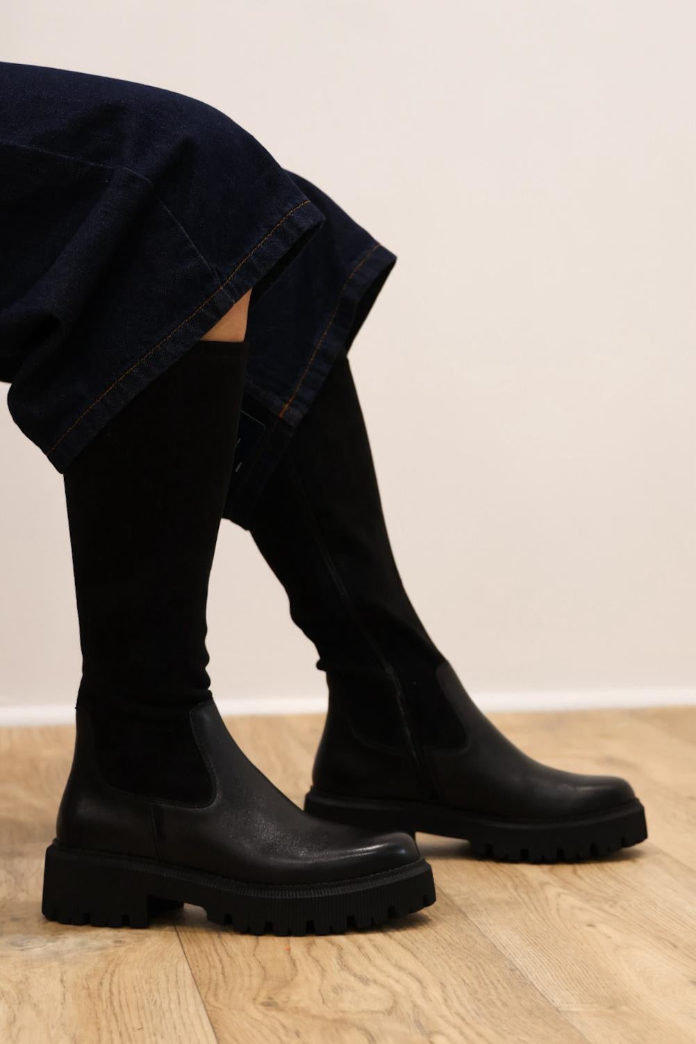 Caprice - 26509 Black Sock Knee High