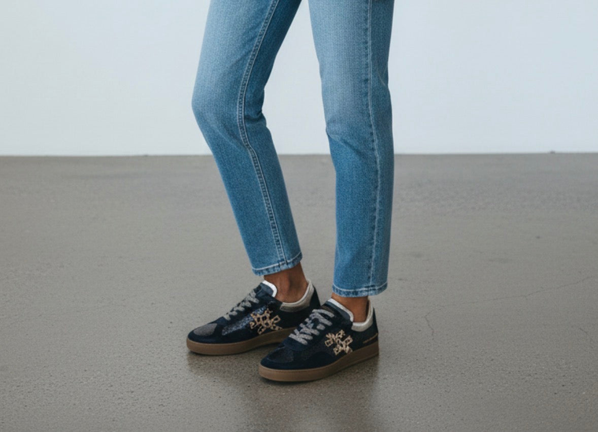 Another Trend - [BLUE] A0348527 Blue Velvet & Suede Trainer