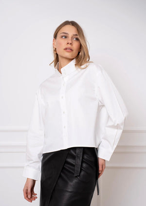 Anna - White High Collared Cropped Shirt