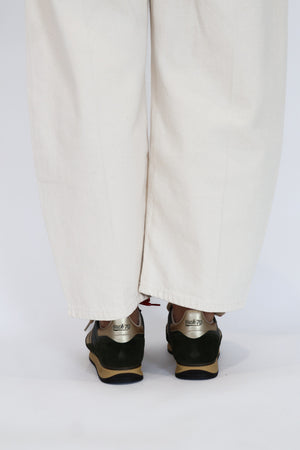 Back 70 - Jogger Green/Gold Trainer