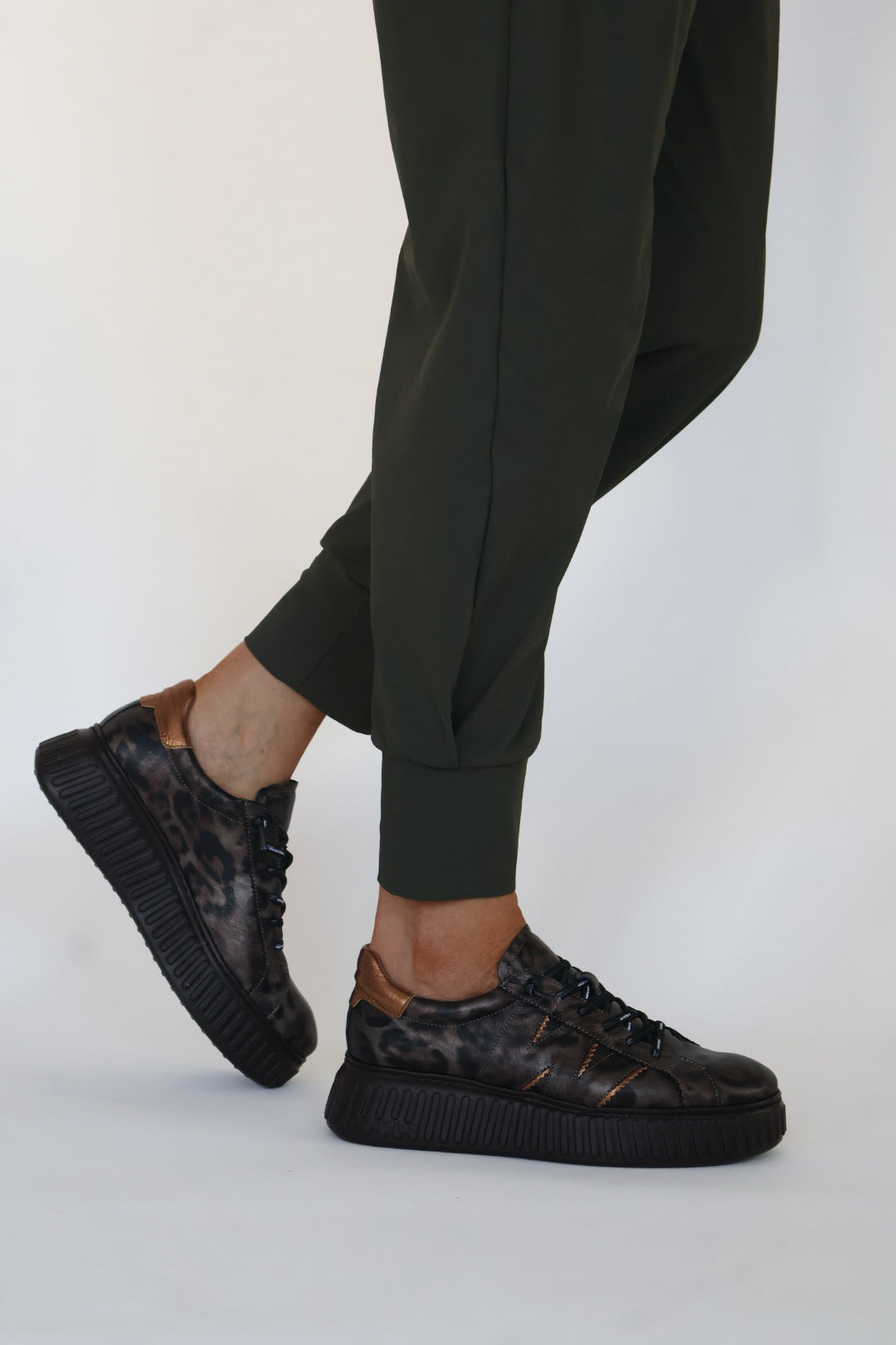 Wonders - A-5201 Leopard Slip On Trainer
