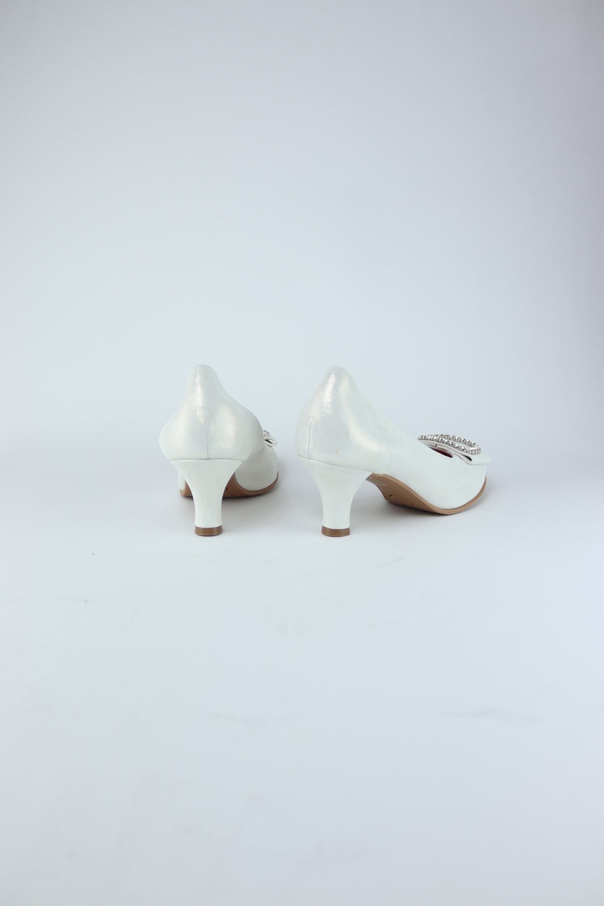 Le Babe - 3037 White/Silver Diamante Court Shoe