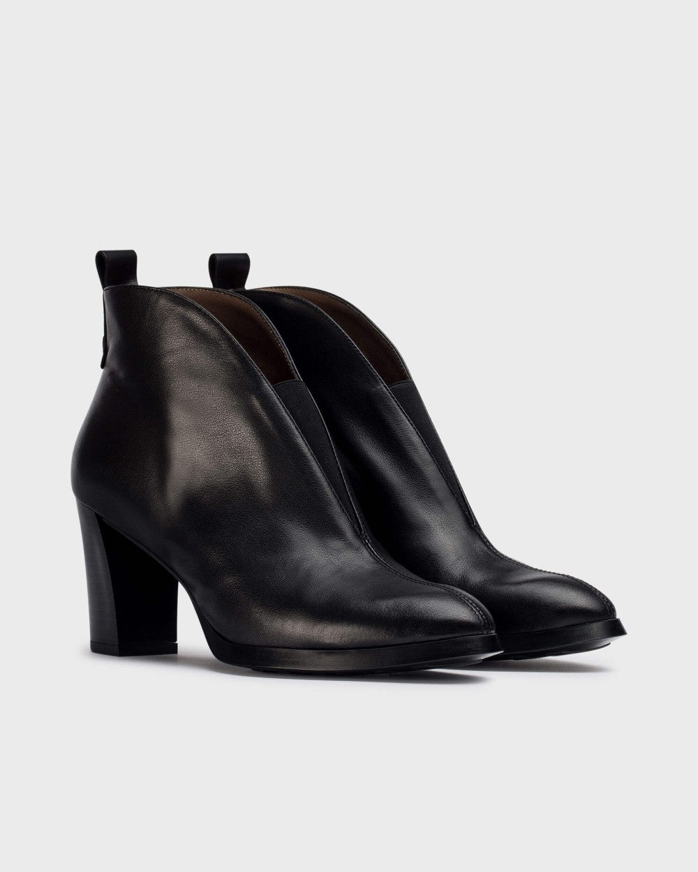 Wonders - L-1112 Black Ankle Boot