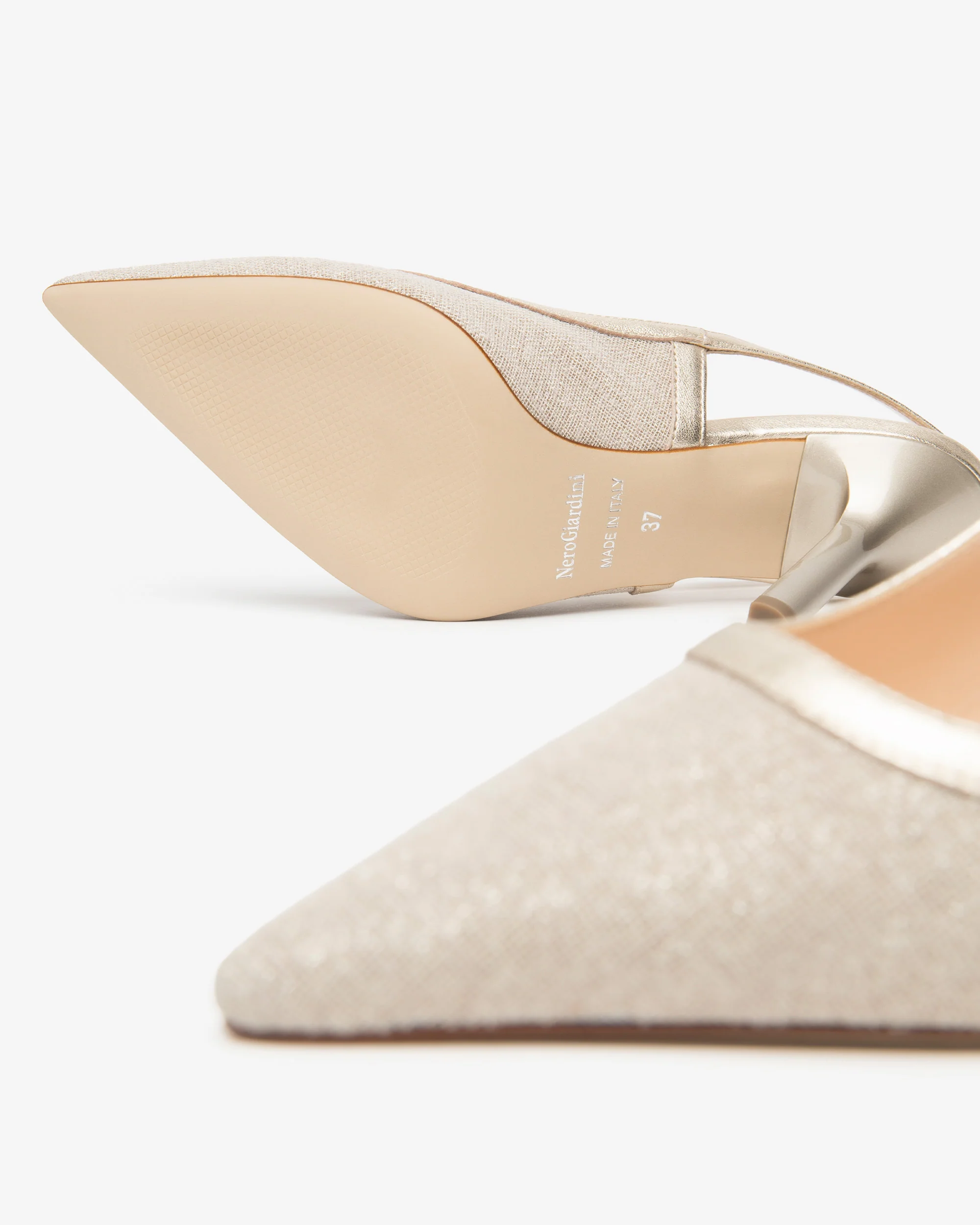 NeroGiardini - E615430DE Gold Slingback
