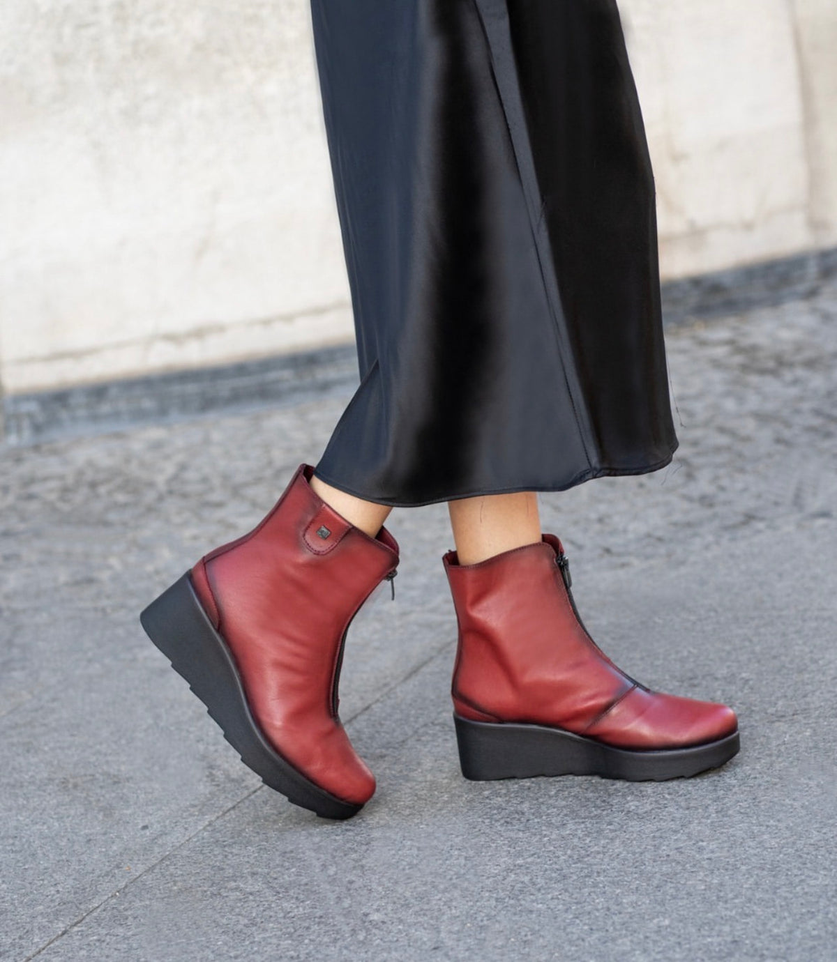 Jose Saenz - 6426 Red Zip Wedge Boot