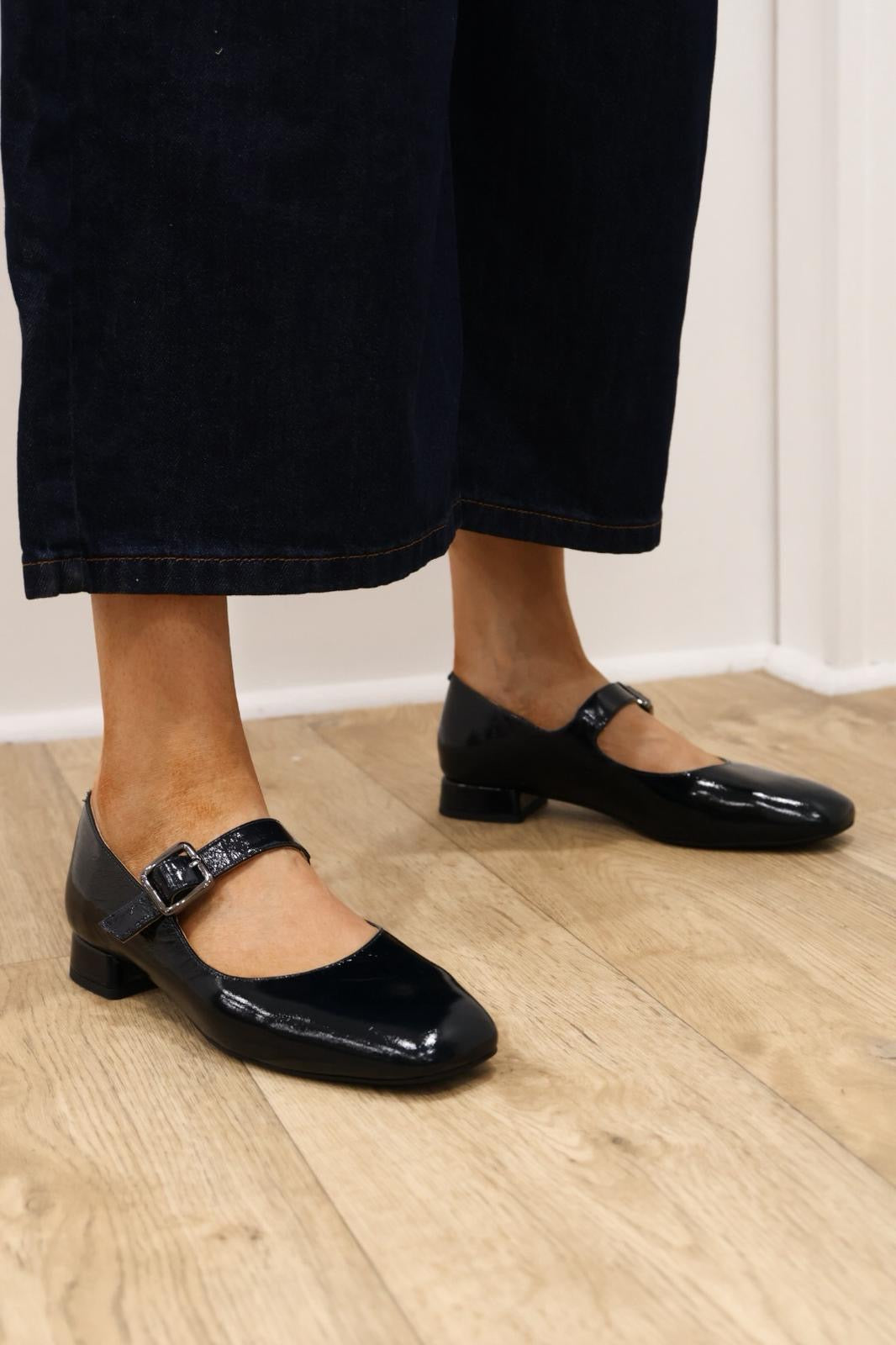Unisa - Culver Navy Patent Mary Jane