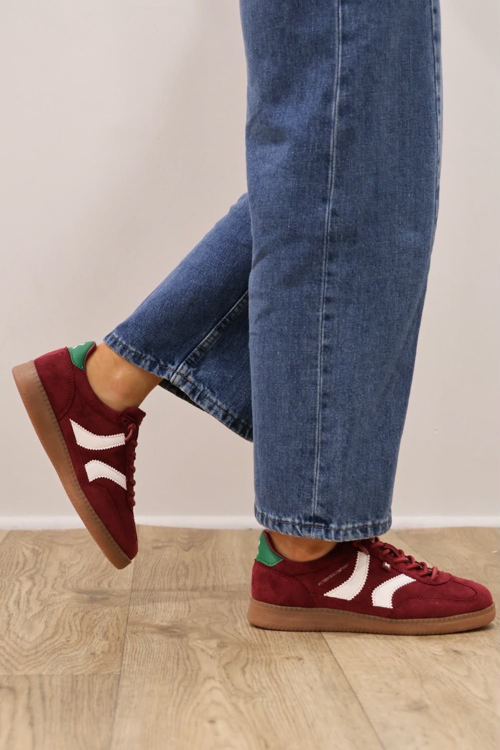 Xti - 144170 Burgundy Slip On Trainer