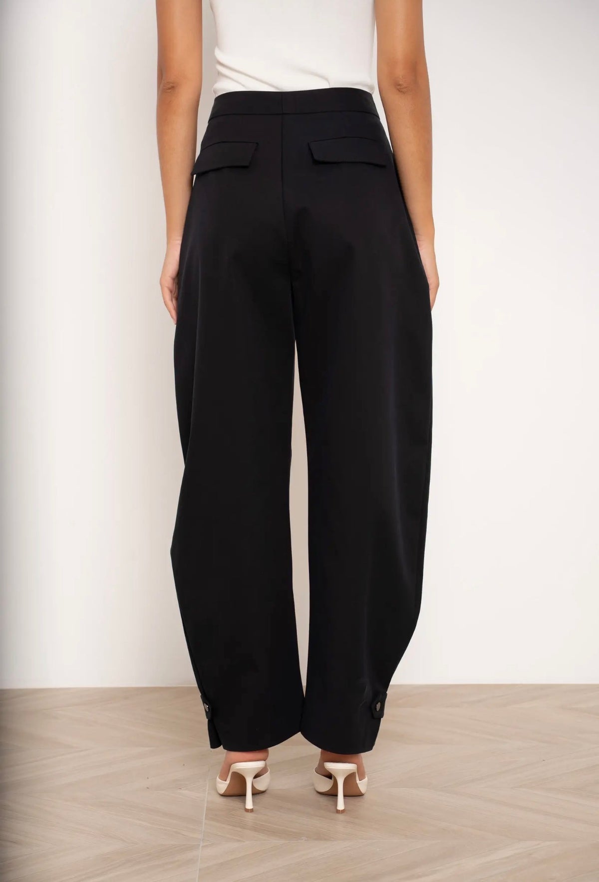 Anna - Black Balloon Trousers