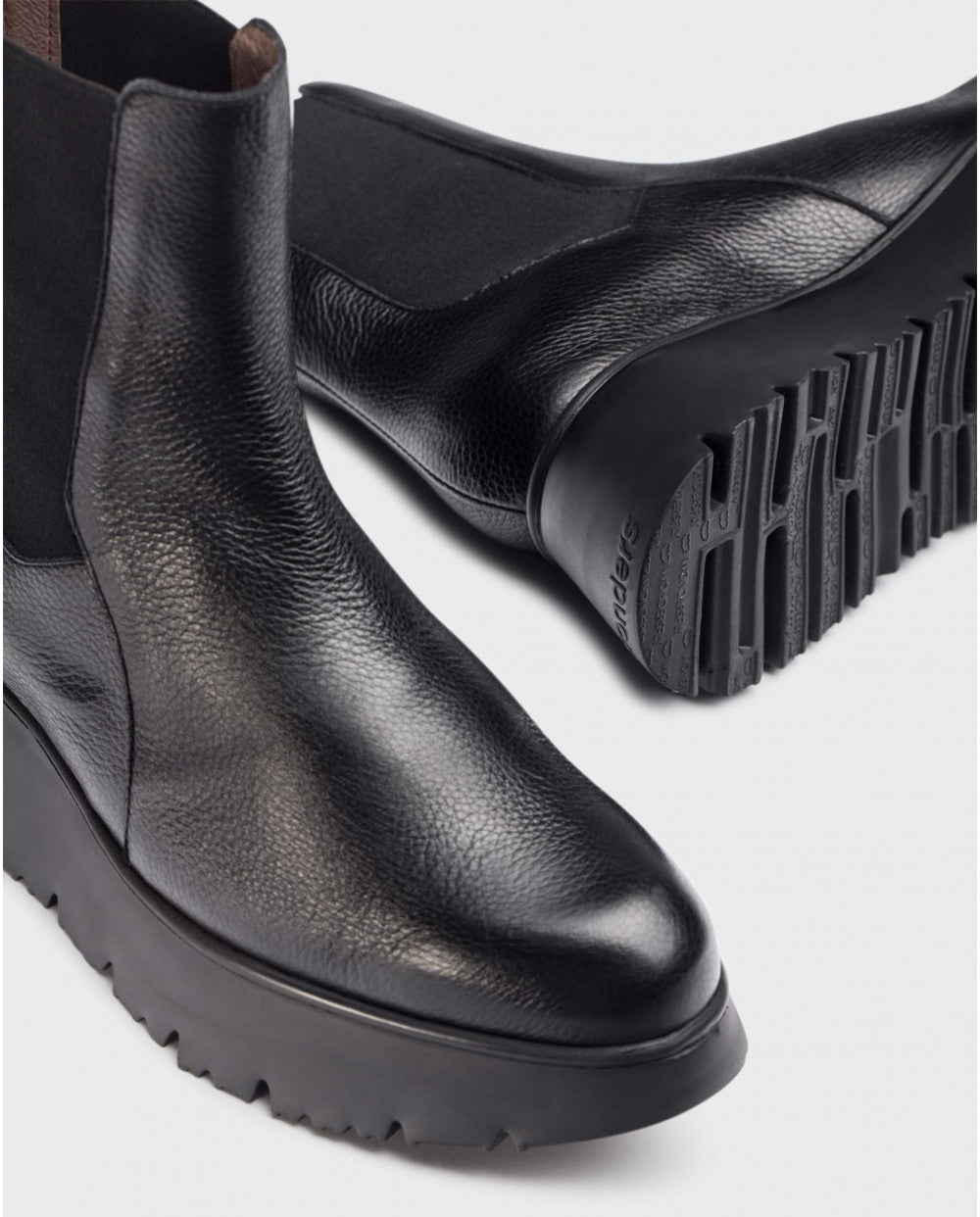 Wonders - C-7310 Black Chelsea Boot