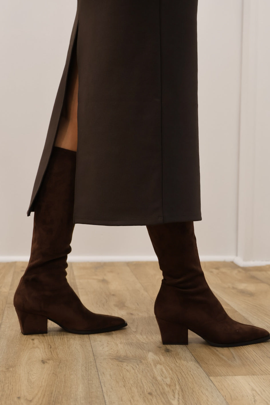 Miss Elastic - 75375 Brown Suede Knee High Sock Boot