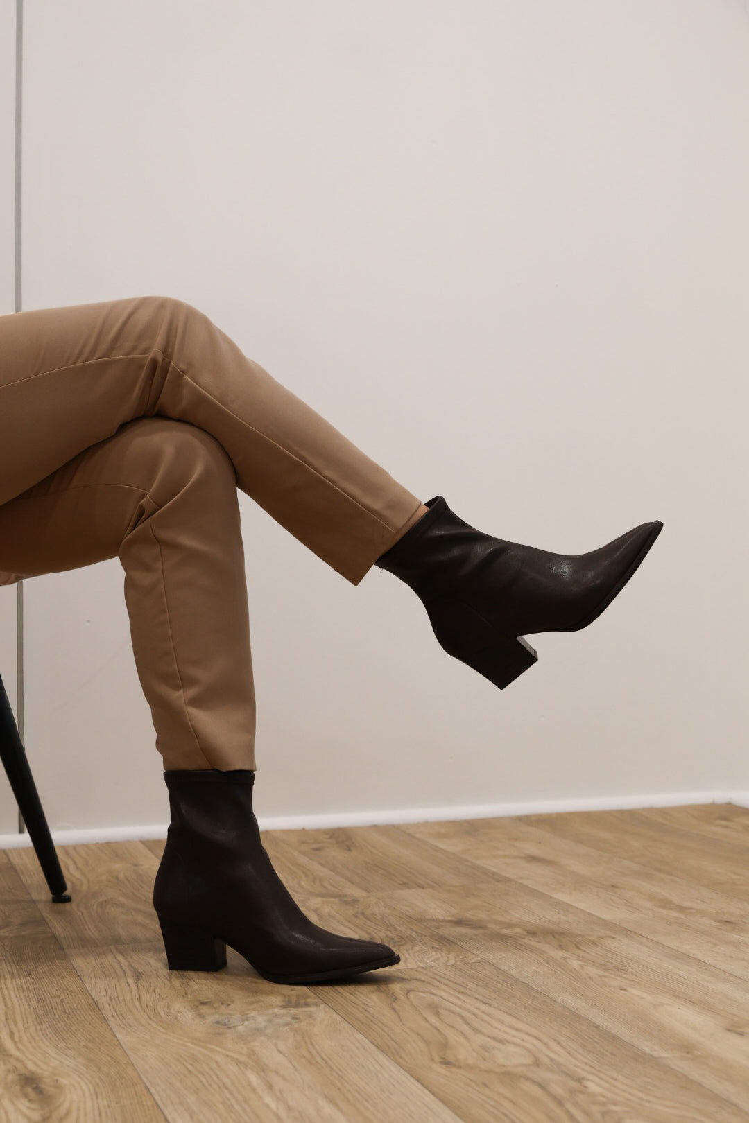 Miss Elastic - 78151 Chocolate Brown Ankle Boot