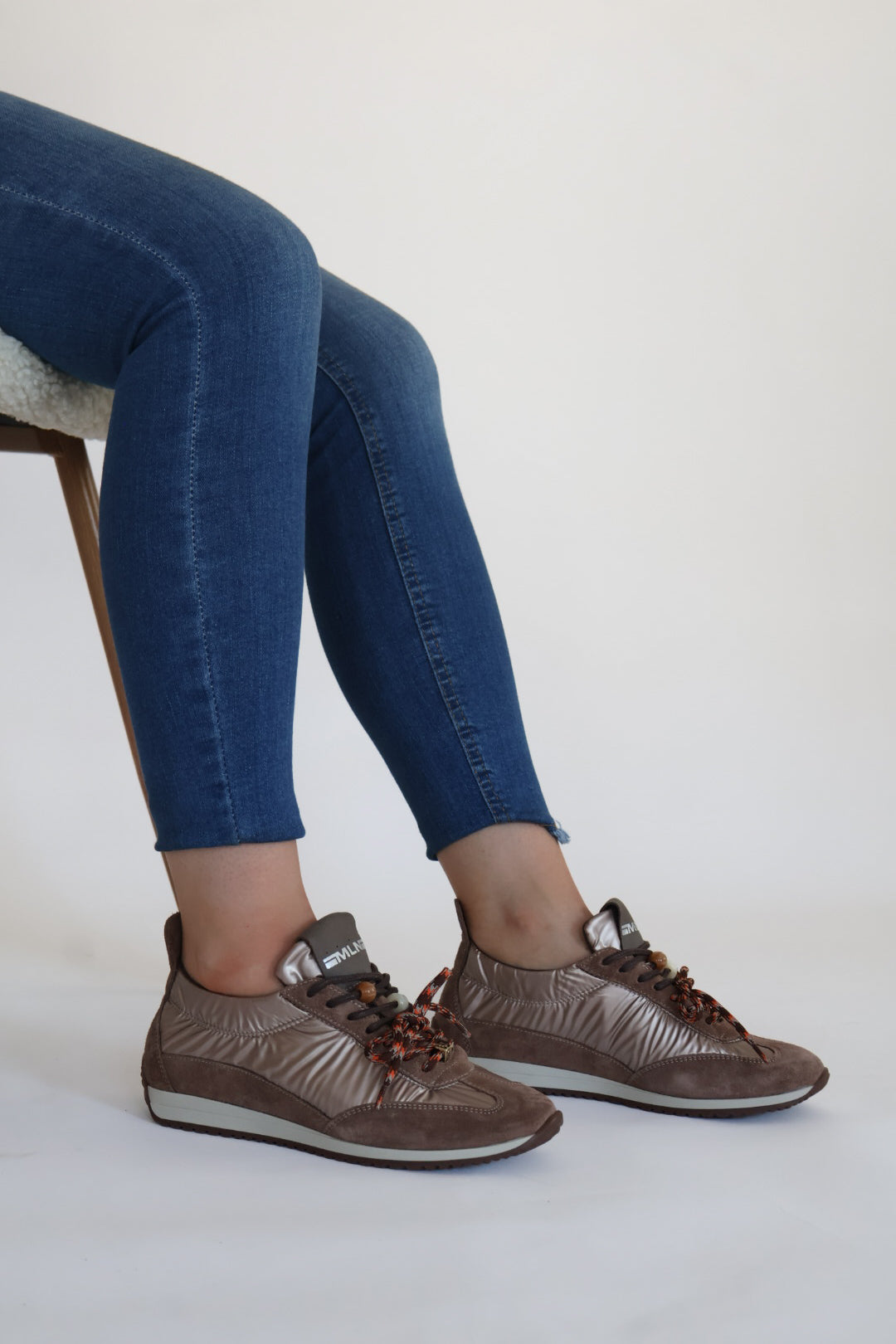 Meline - 721 DM Brown Trainer