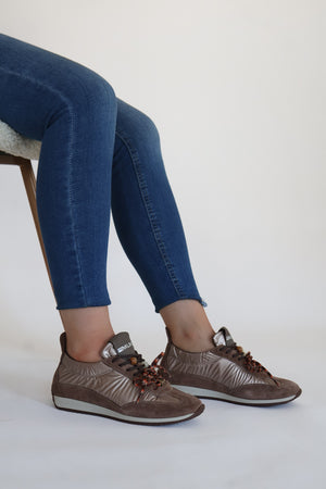 Meline - 721 DM Brown Trainer