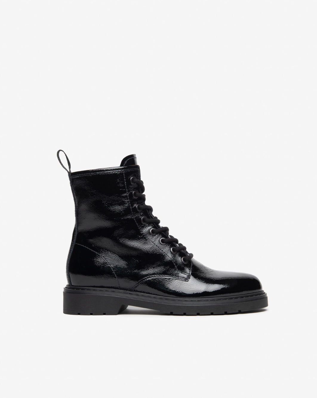 NeroGiardini - I309180D Black Patent Doc Boot [Standard Fit]