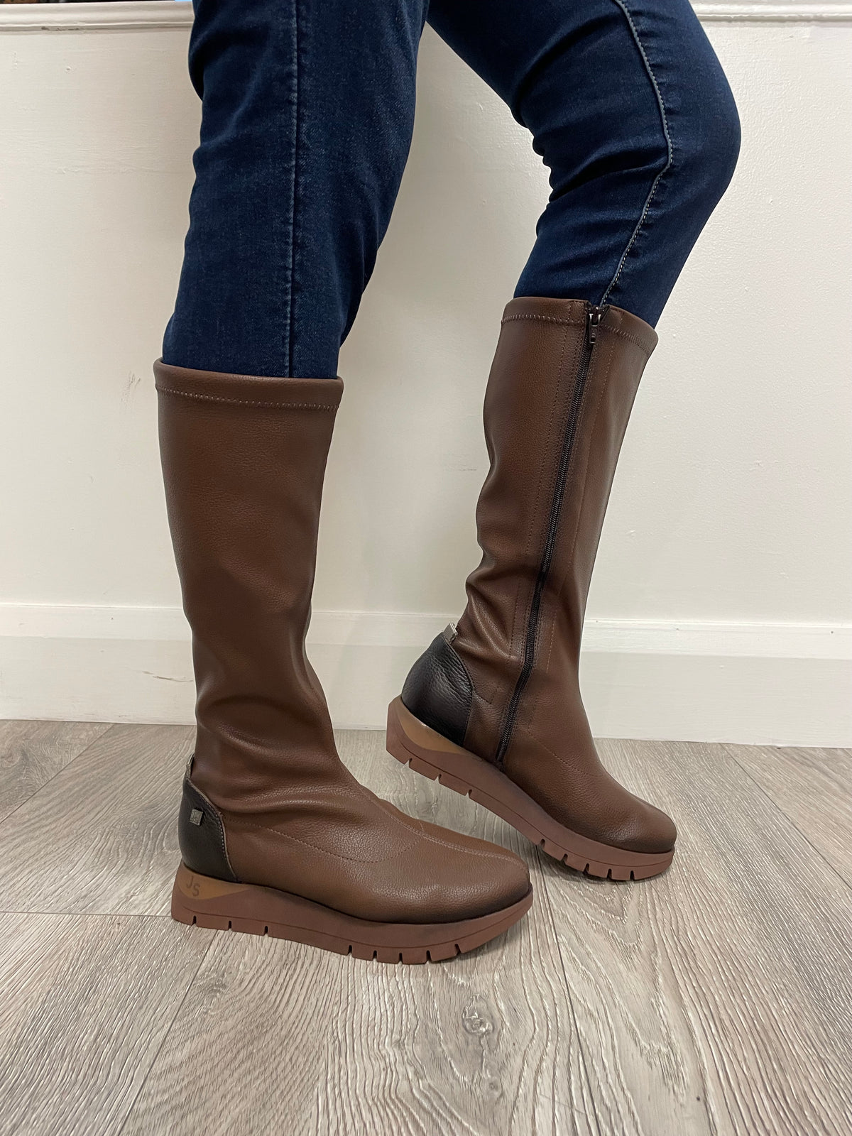 Jose Saenz - 2295 Brown Flatform Boot