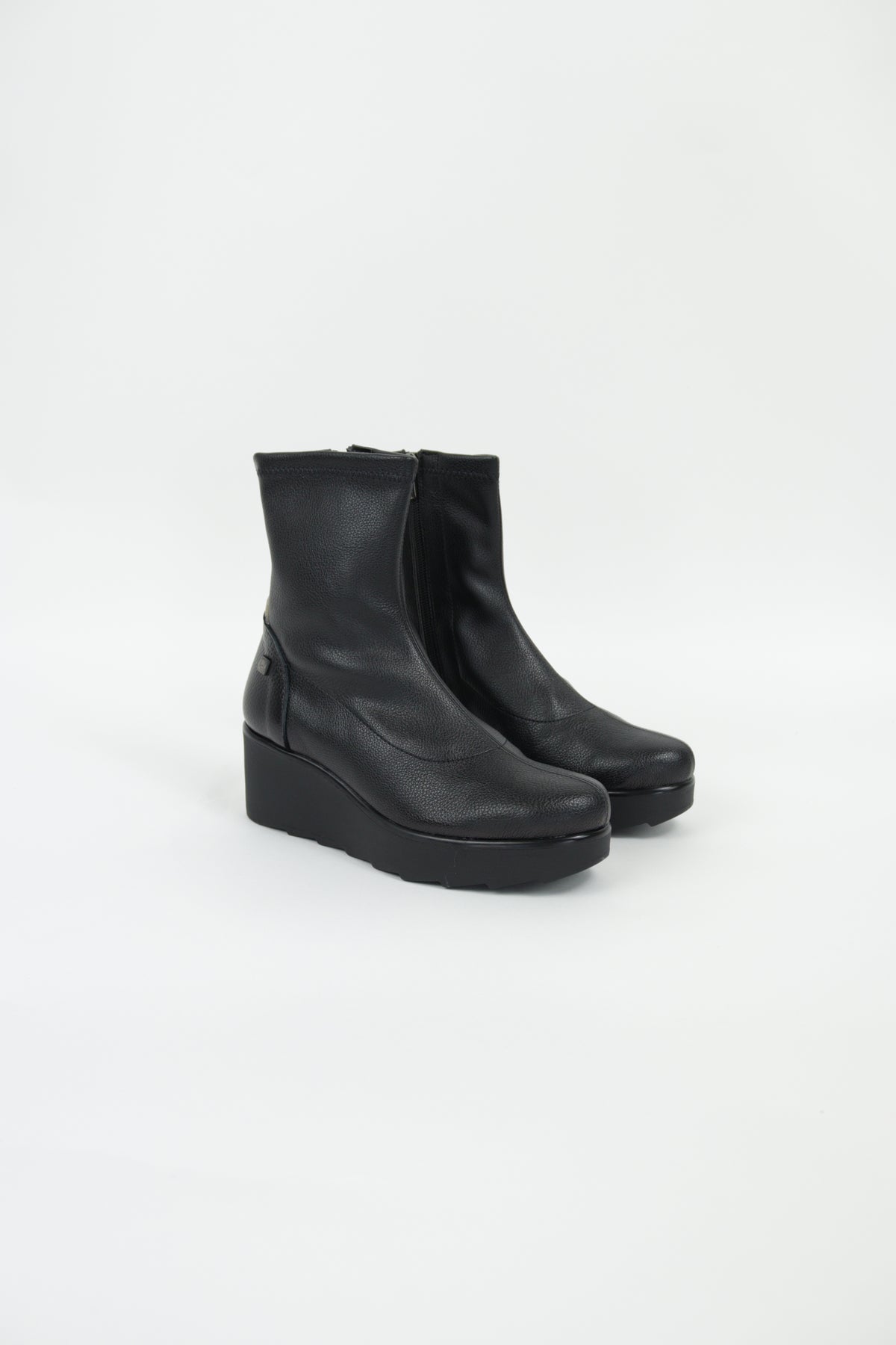 Jose Saenz - 6427 Black Wedge Sock Boot