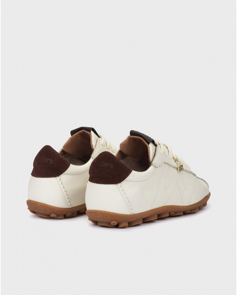 Wonders - AP-2103 Ivory Trainer