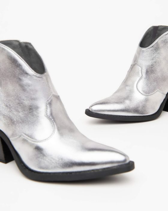 NeroGiardini - I409790D Pewter Cowboy Boot [Please Size Down]