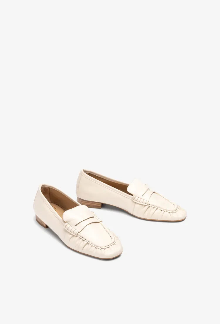 Unisa - Balta Ivory Loafer