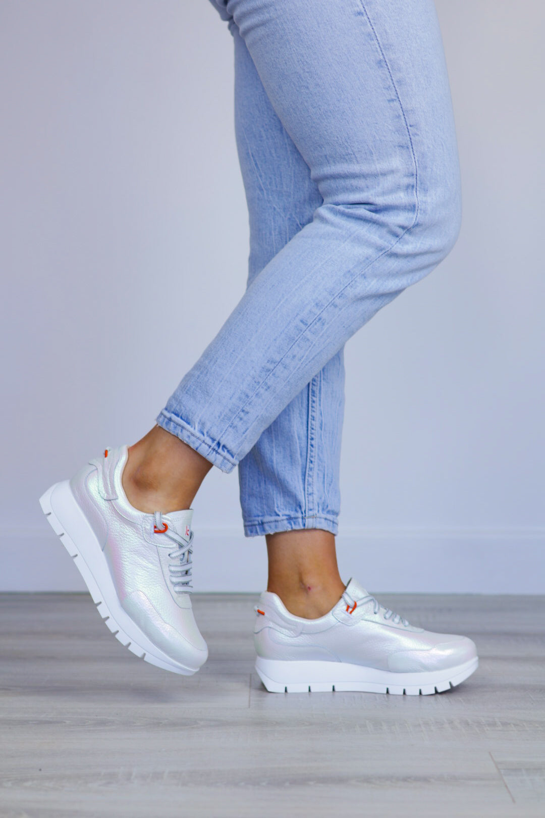 Jose Saenz - 2287 Iridescent Laced Trainer