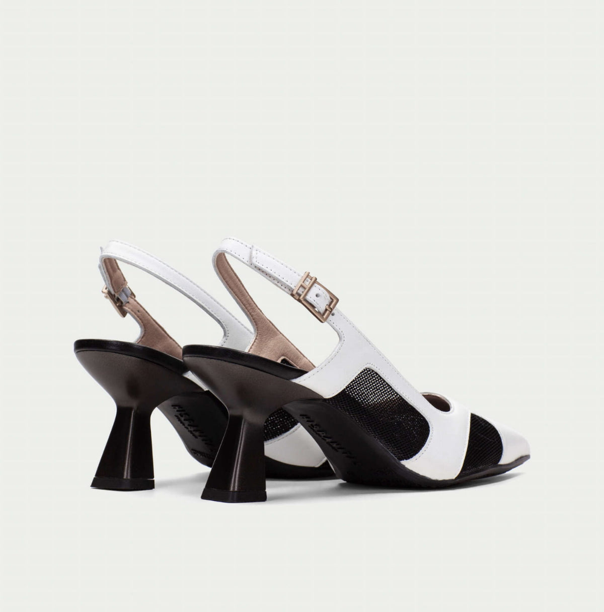 Hispanitas - HV254003 Black and White Slingback