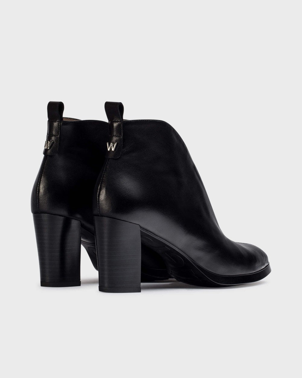 Wonders - L-1112 Black Ankle Boot