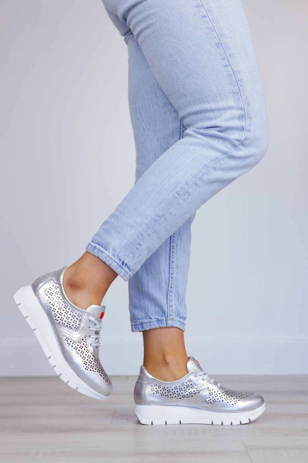 Jose Saenz - 2314 Silver Pref Trainer