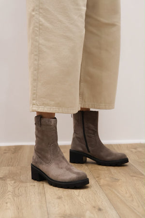 Remonte - D0A82-45 Grey Suede Boot