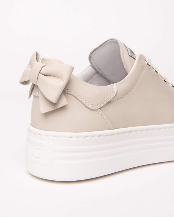 NeroGiardini - E506520D Beige Bow Trainer