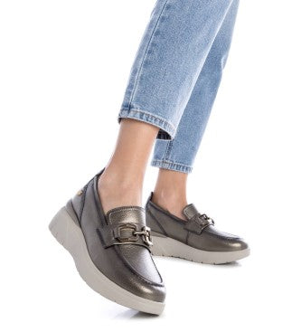 Carmela - 161837 Pewter Leather Loafer