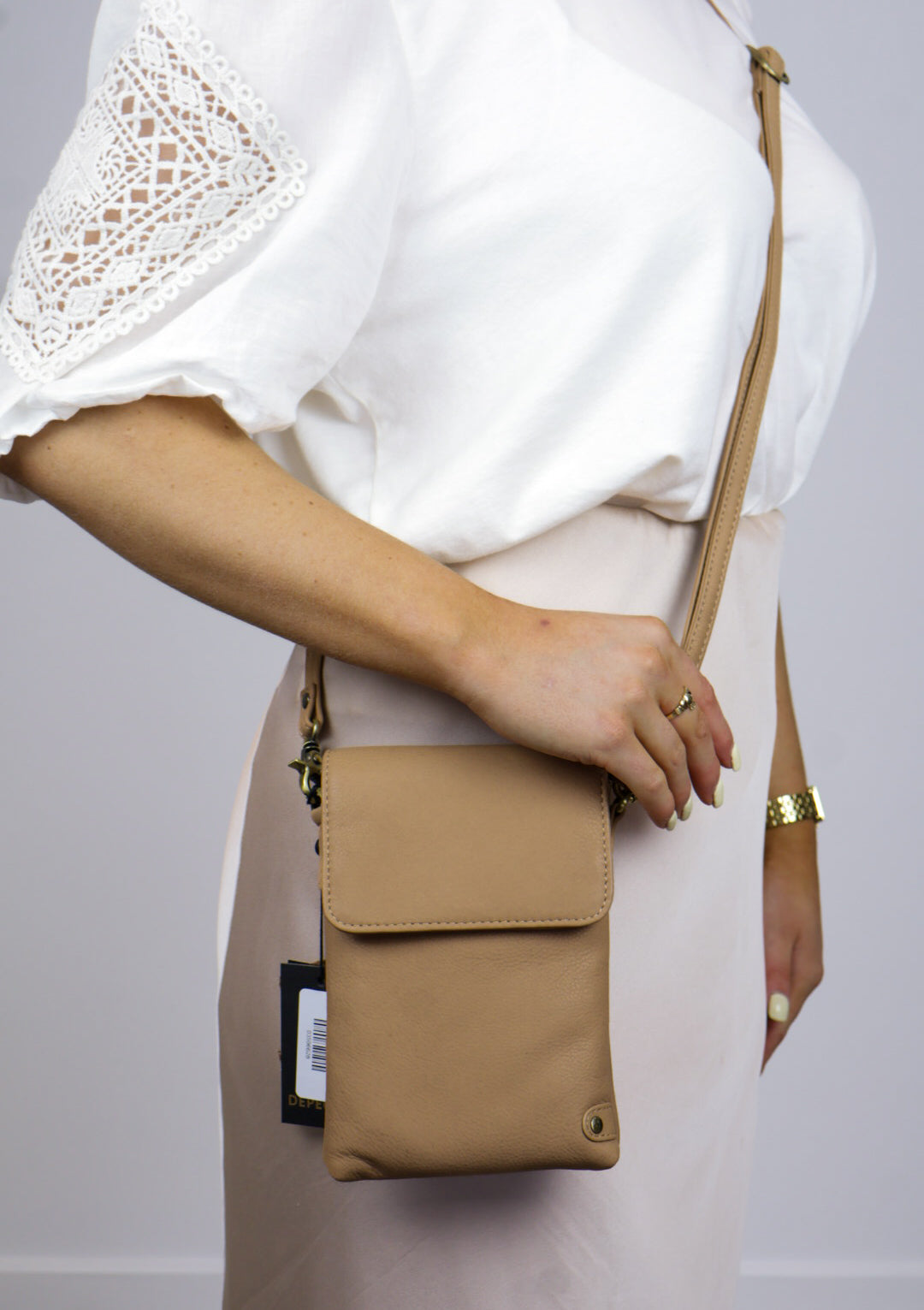 Depeche - 16044 Camel Phone Bag