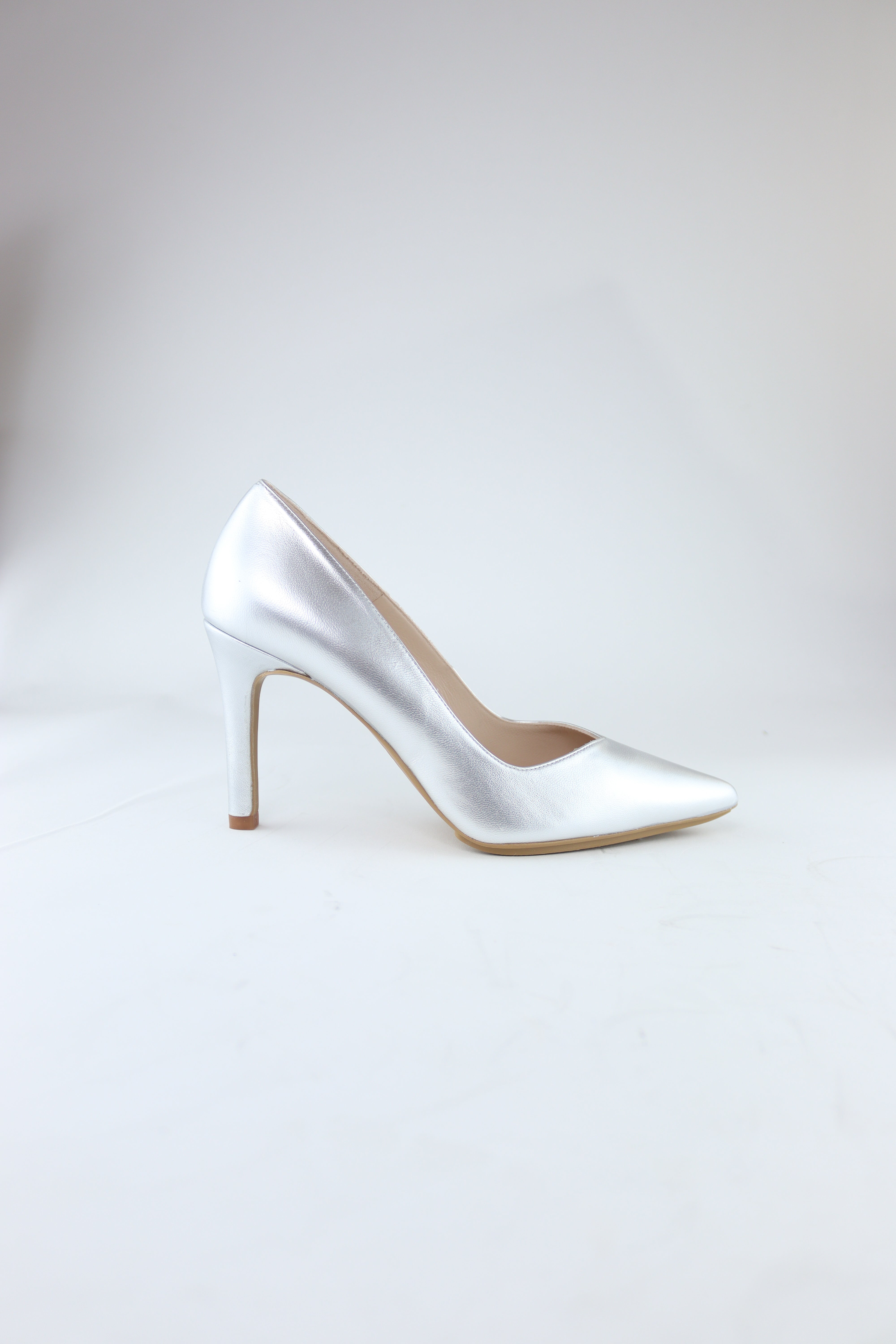 Lodi - Rabot Silver Leather Court Shoe