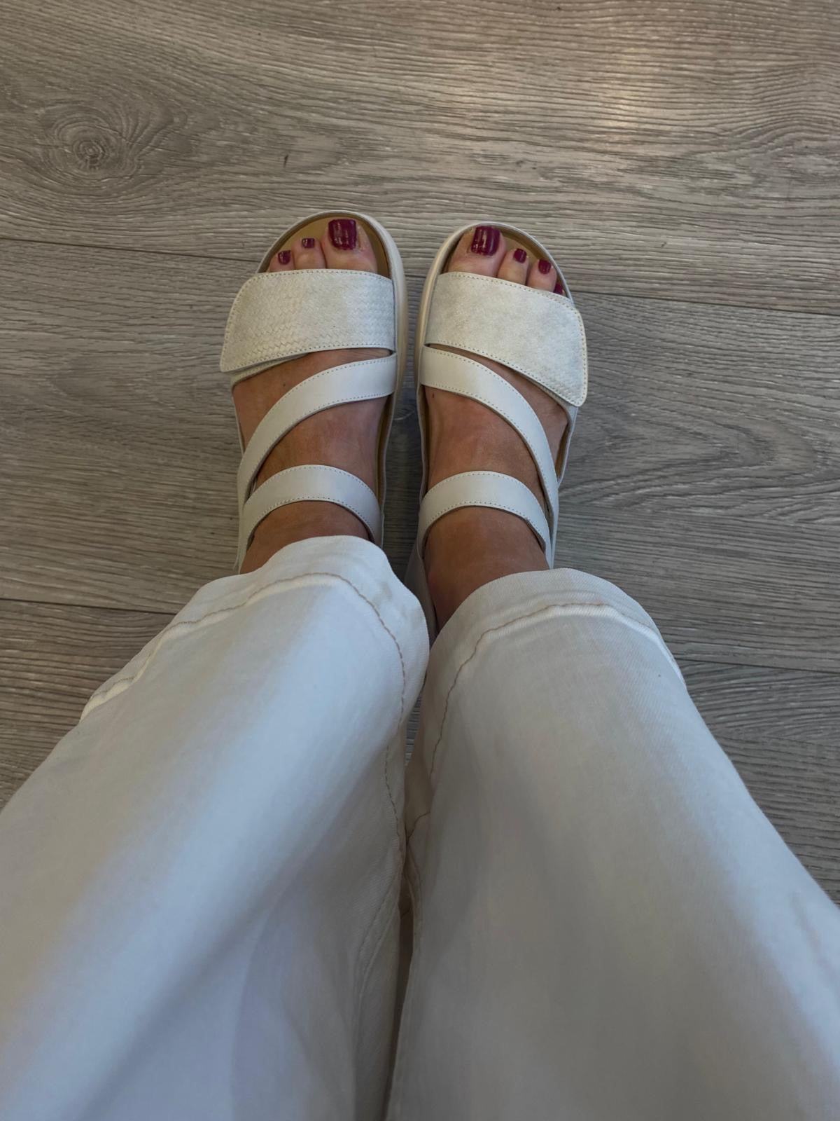 G Comfort - S-8624 Cream Velcro Sandal