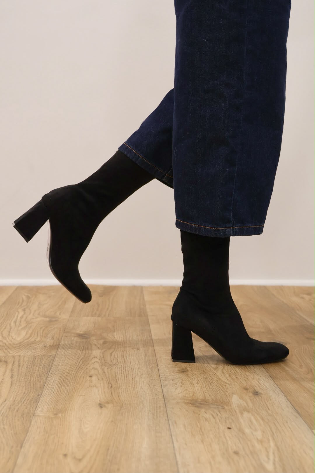 Xti - 146387 Black Sock Knee High Boot