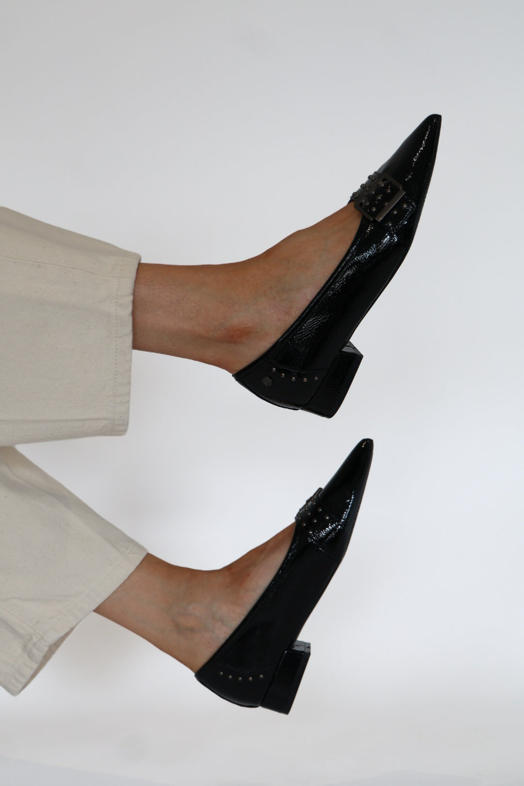 Carmela - 164397 Black Patent Pump