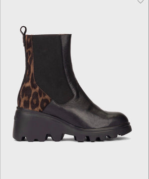 Wonders - G-7032 Black/Leopard Wedge Boot