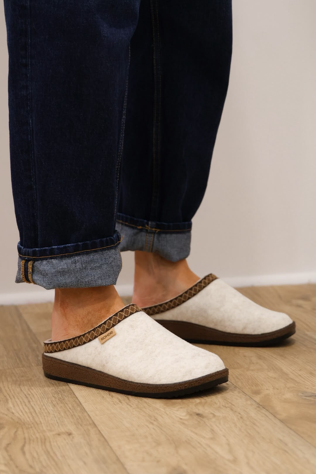 Rohde - 6425 Winter White Slipper