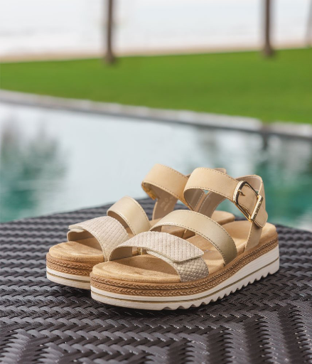 Remonte - D0Q55 White/Gold Velcro Sandal