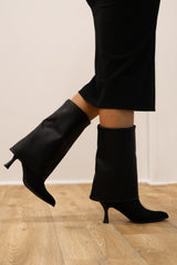 Miss Elastic - 77068 Black Med Calf Pointy Toe