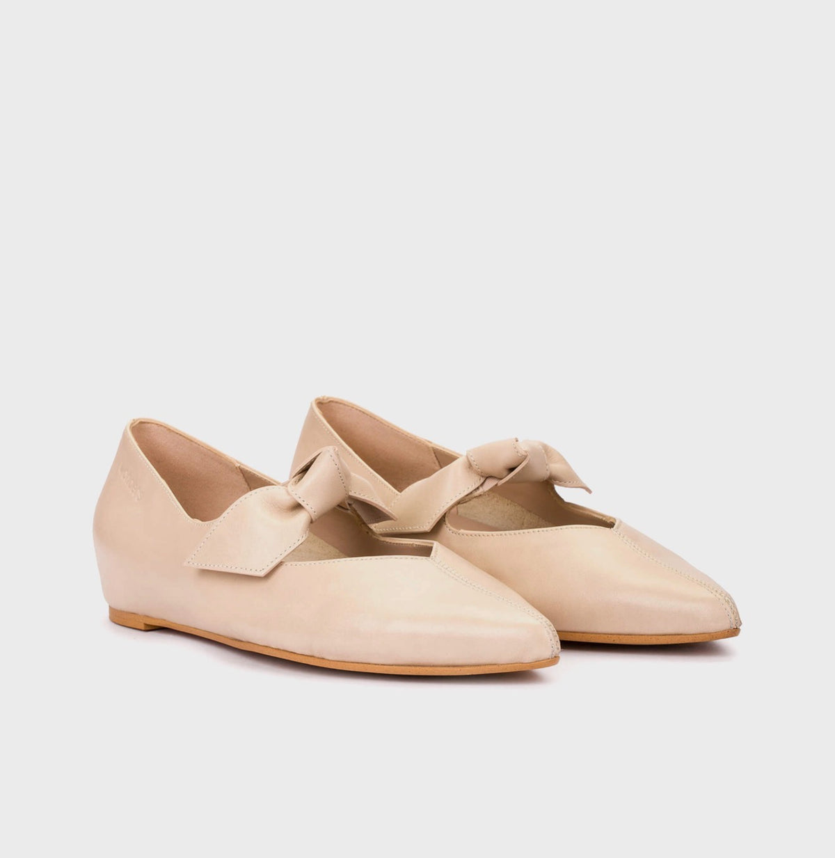 Wonders - A-3840 Beige Bow Pump