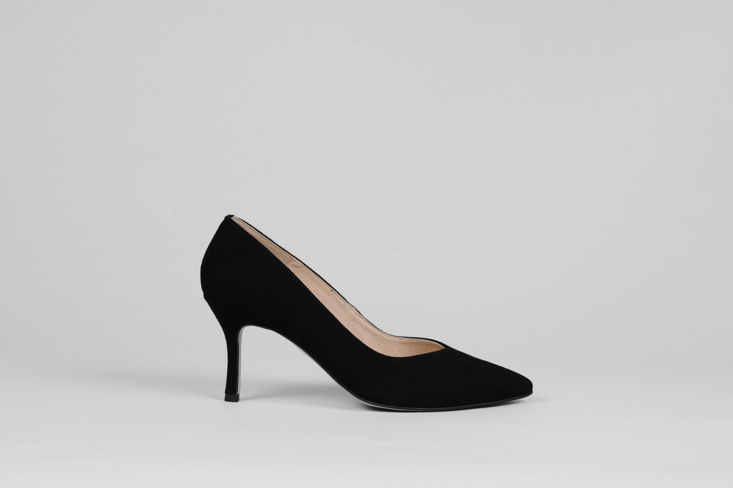 Rachels - Z6047 Black Suede V Court Shoe