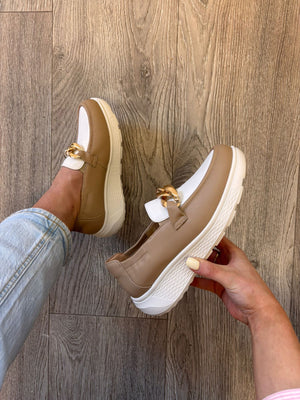 G Comfort - S-2722 Beige/White Loafer