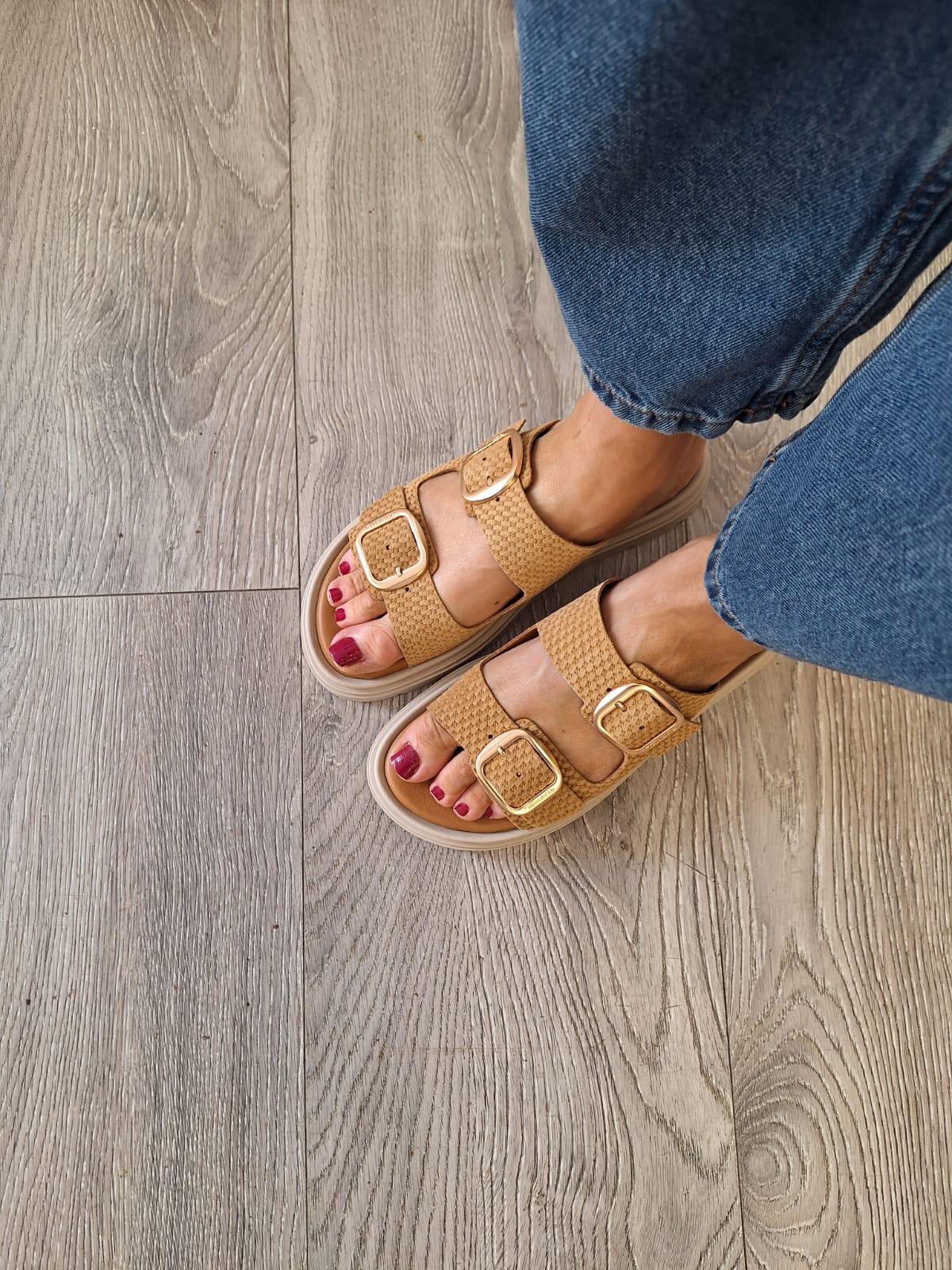 Tamaris - 27239 Tan Woven Buckle Mule