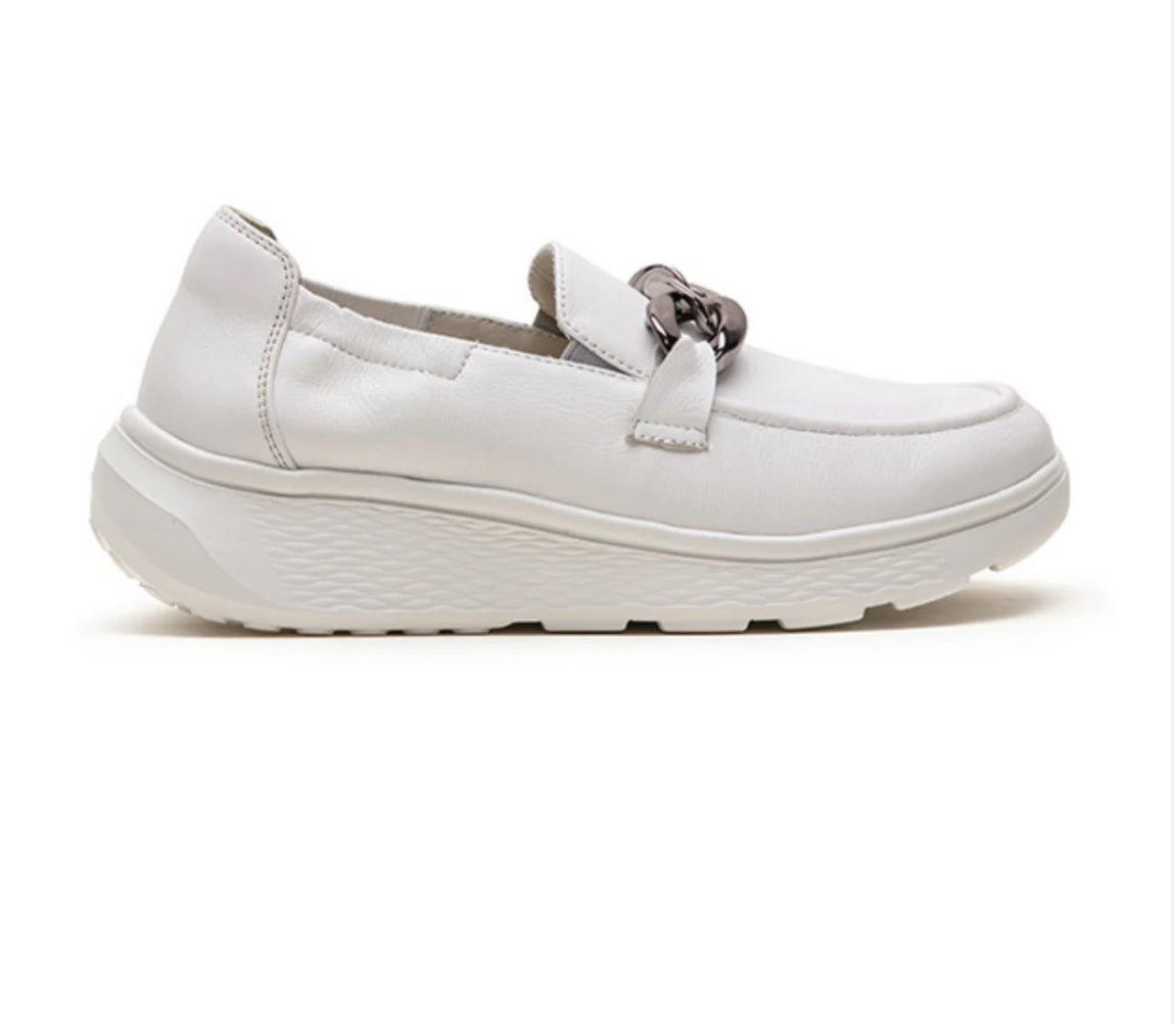 G Comfort - S-2722 White Loafer Extra Wide