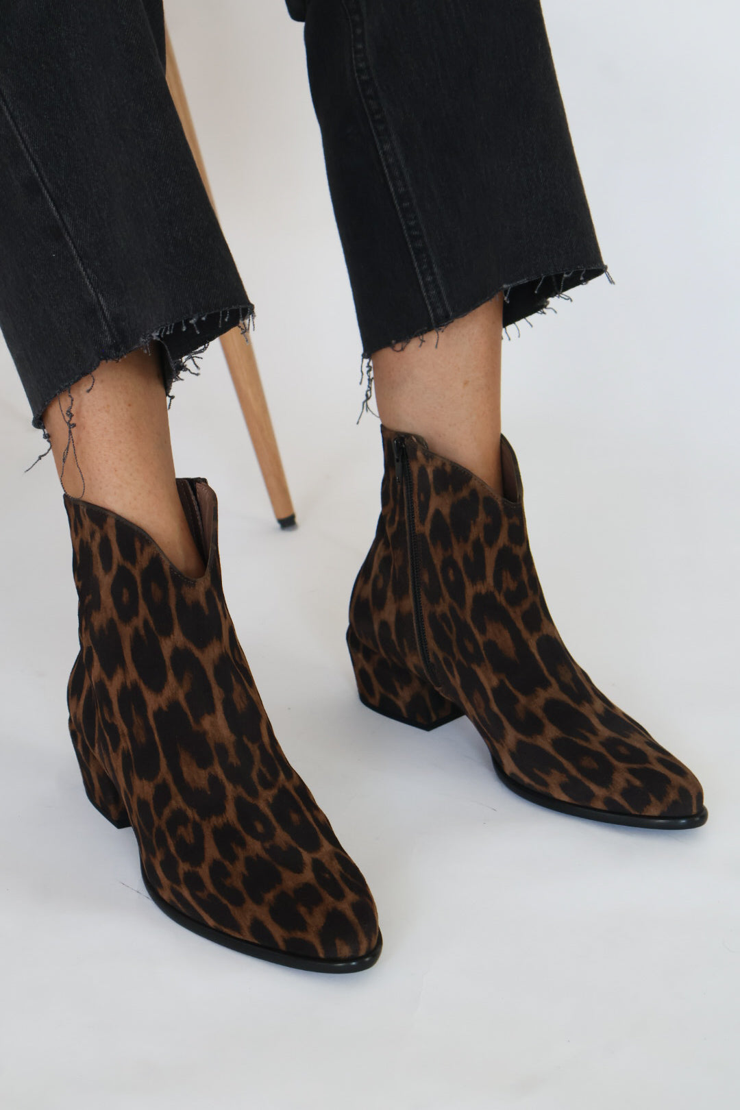 Wonders - 2001 Leopard Suede Cowboy Boot