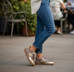Another Trend - A03490 [Platino] Gold & Zebra Trainer
