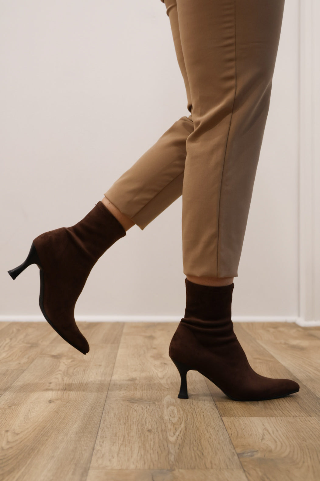 Miss Elastic - 78042 Brown Suede Ankle Sock Boot