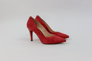 Rachels - Z6047 Red Suede V Court Shoe